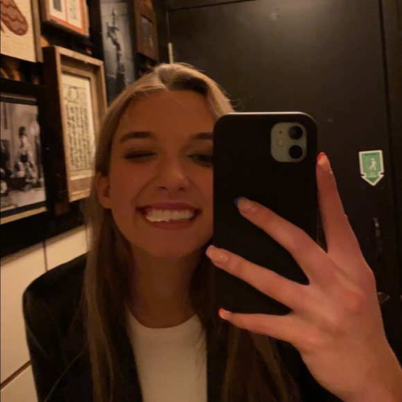 Meet your Posher, Addie - Picture 1 of 1